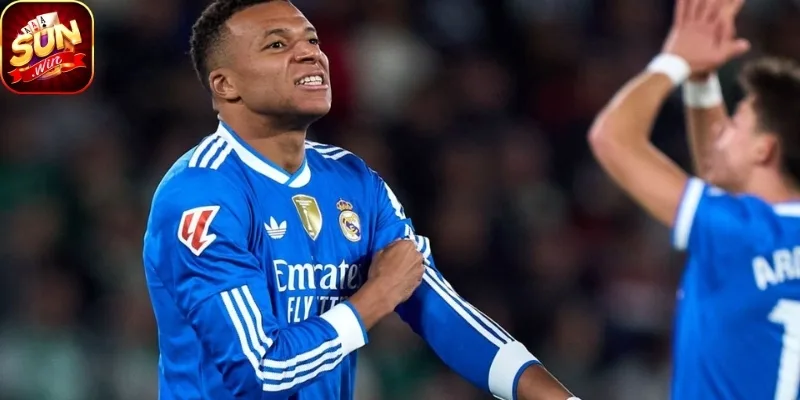 Chiến lược chơi bóng đá thông minh